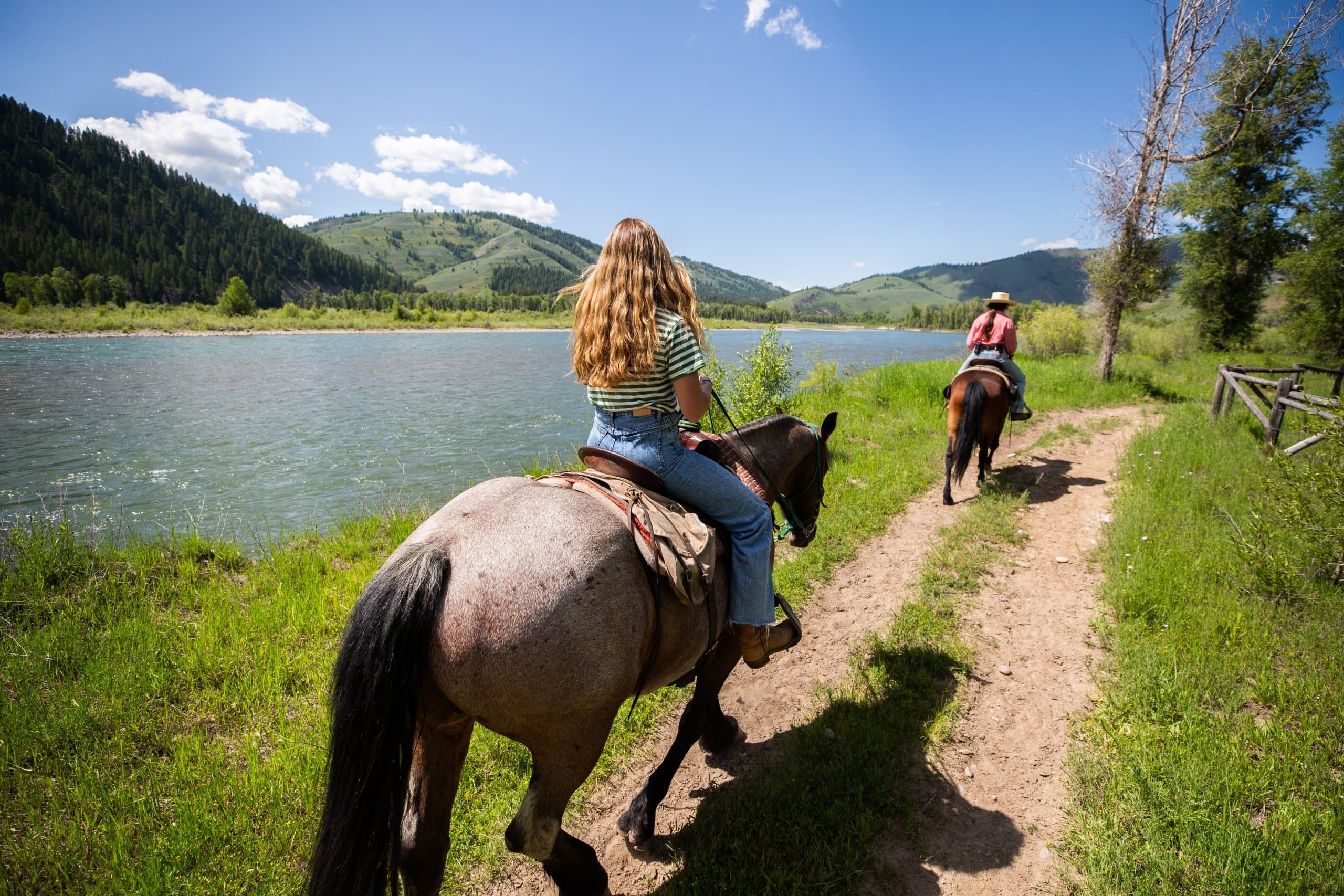 Kids horseback trail ride at Snake River Sporting Club's junior wrangler camp