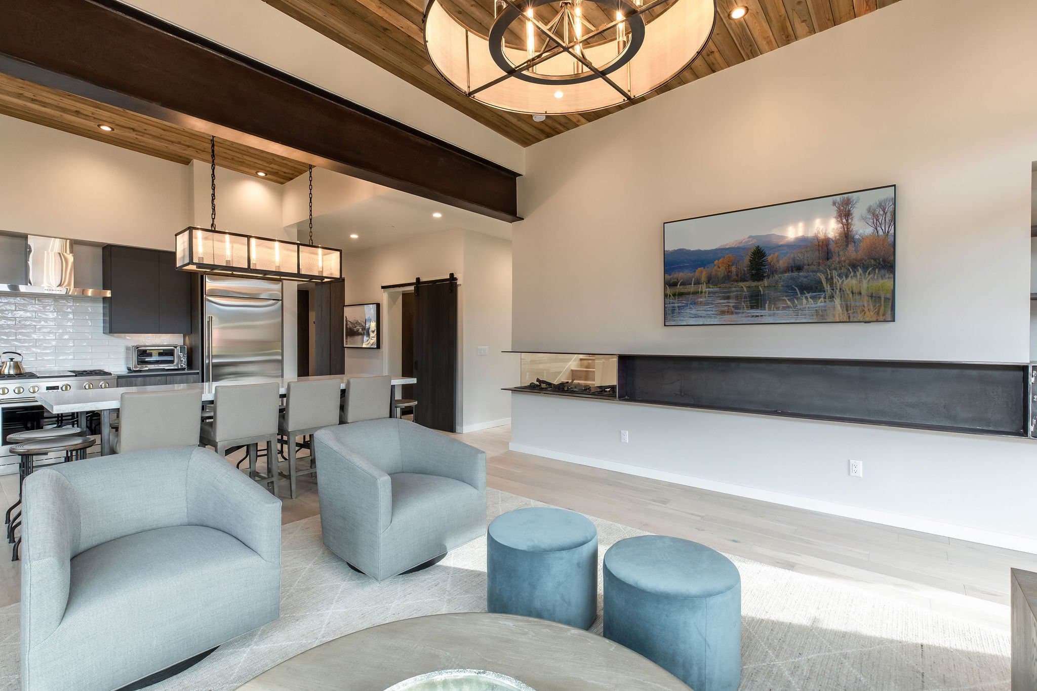 Meadow Cabin interior at Snake River Sporting Club