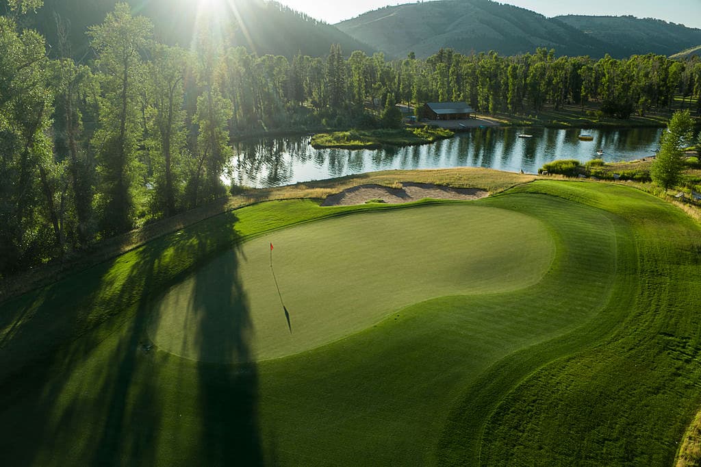 Snake River Sporting Club Golf Course And River